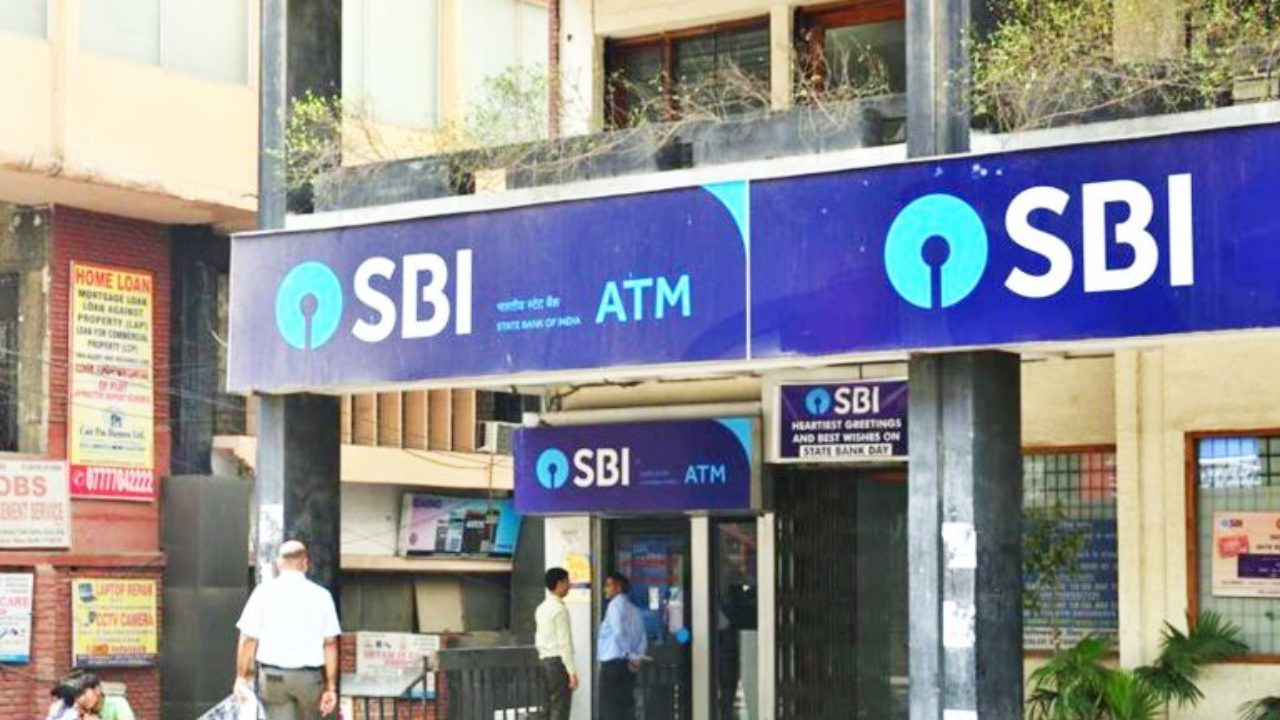 State Bank Of India Chief Argues Crypto Regulation Is A Must The